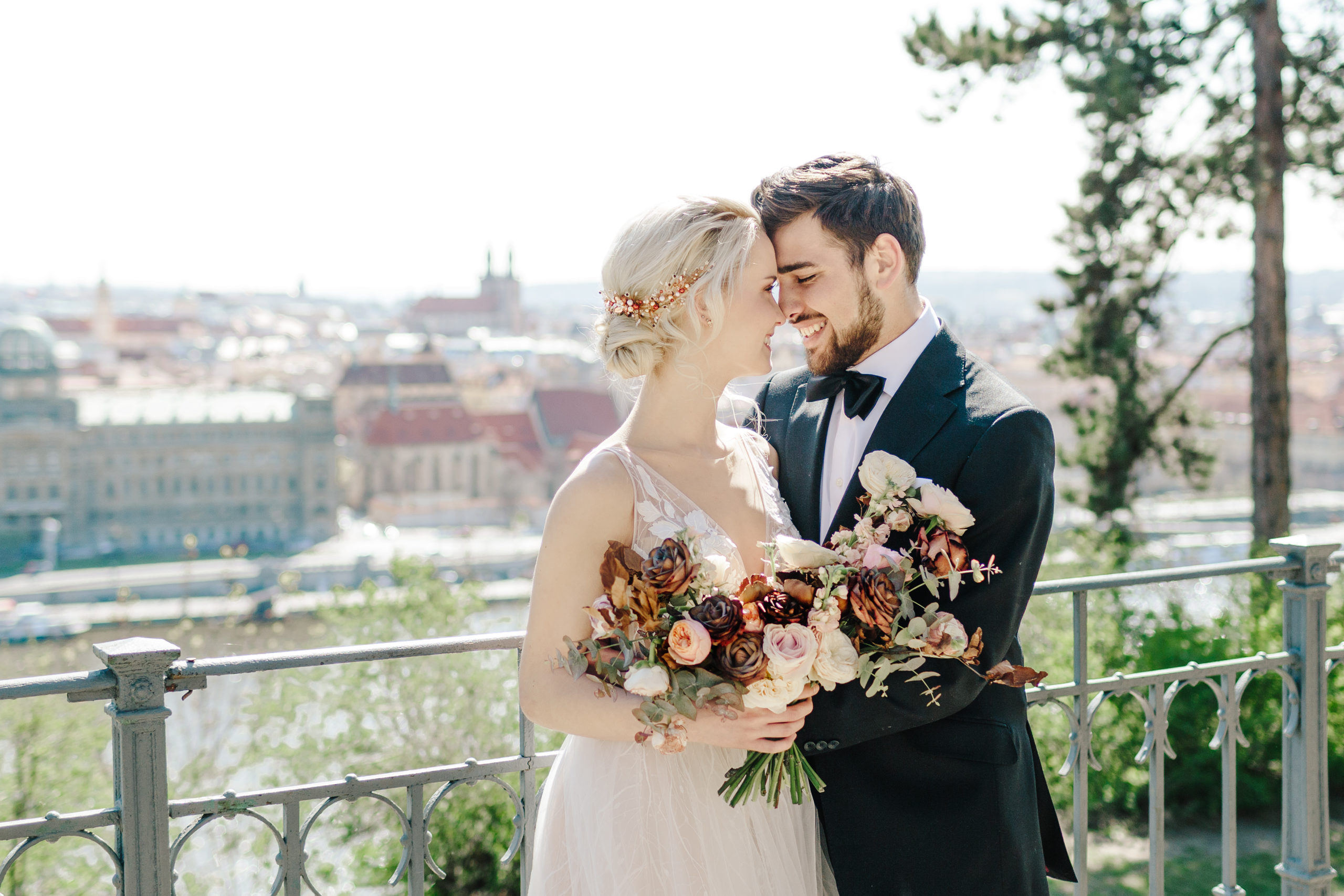 Letensky Chateau - Weddings in Prague - Julie May