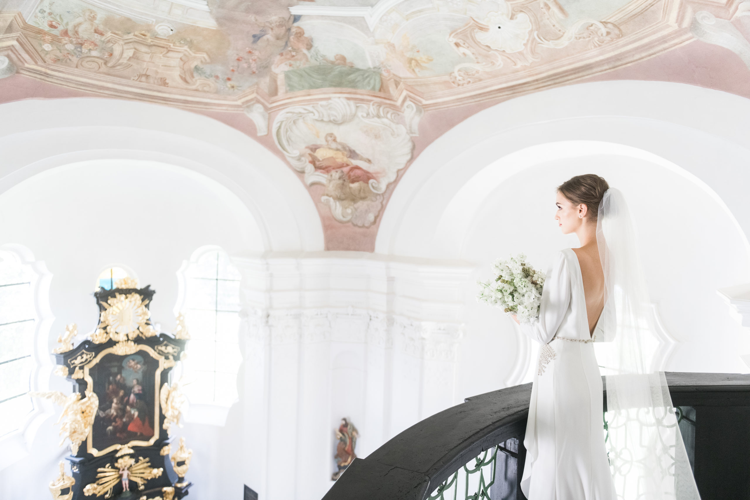 Chateau Mitrowicz - Weddings in Prague - Julie May