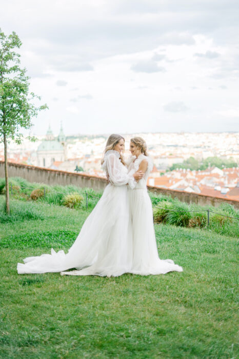 Casa Eminente - Weddings in Prague - Julie May