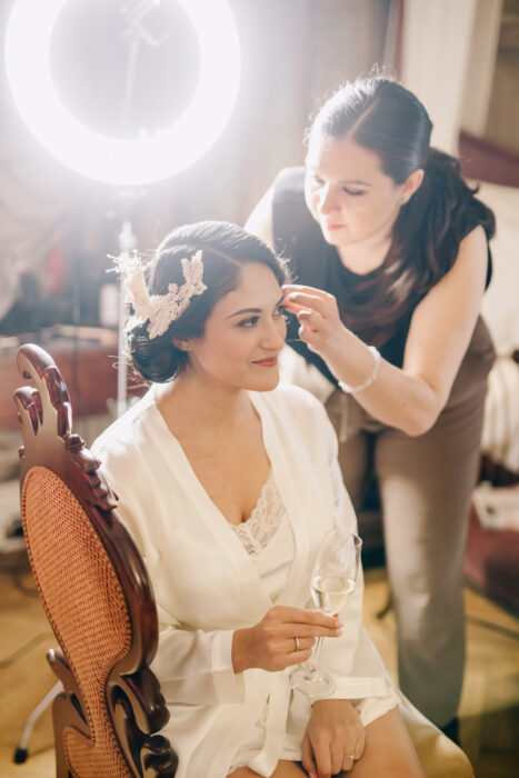 St. Thomas church & Altany Kampa - Weddings in Prague - Julie May