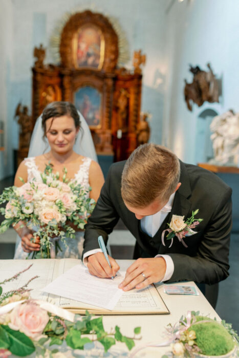 Chrudim - Weddings in Prague - Julie May