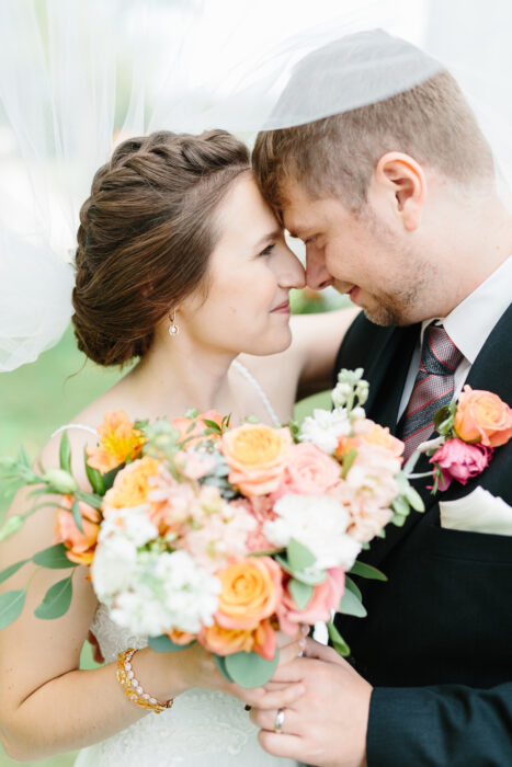 Bechyne Castle - Weddings in Prague - Julie May