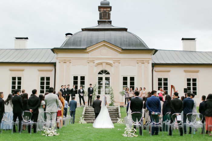 Bon Repos - Weddings in Prague - Julie May