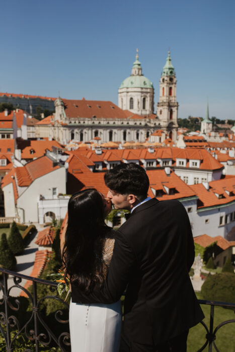 Vrtba gardens & Augustine hotel - Weddings in Prague - Julie May