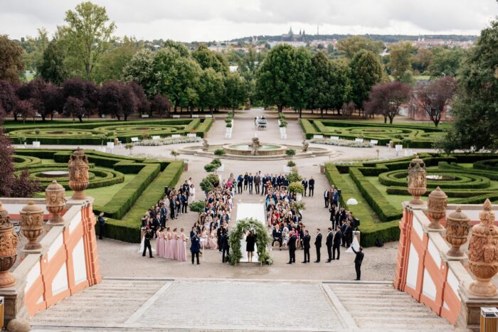 Troja castle - Weddings in Prague - Julie May