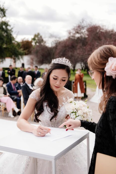 Troja castle - Weddings in Prague - Julie May