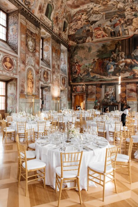 Troja castle - Weddings in Prague - Julie May