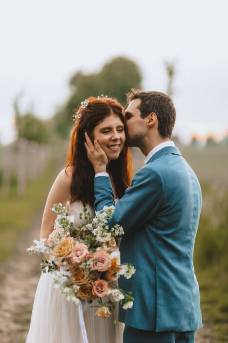 Třebešice Chateau - Weddings in Prague - Julie May