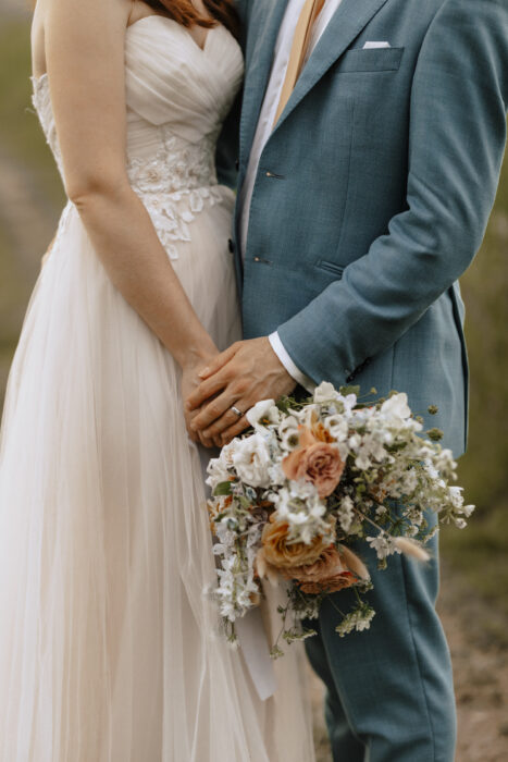 Třebešice Chateau - Weddings in Prague - Julie May