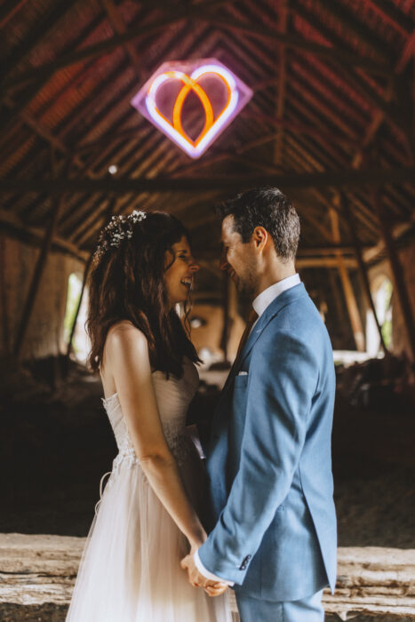 Třebešice Chateau - Weddings in Prague - Julie May