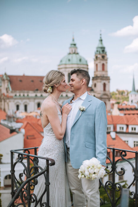 Vrtba gardens - Weddings in Prague - Julie May