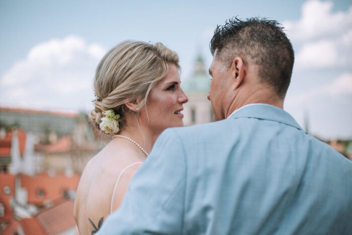 Vrtba gardens - Weddings in Prague - Julie May