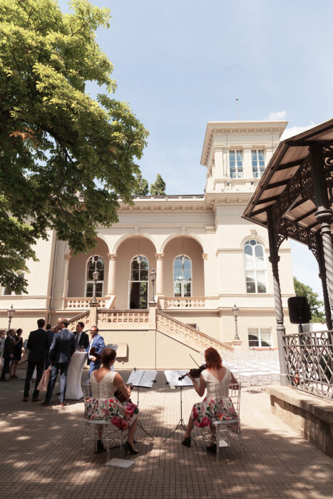 Letenský Chateau - Weddings in Prague - Julie May