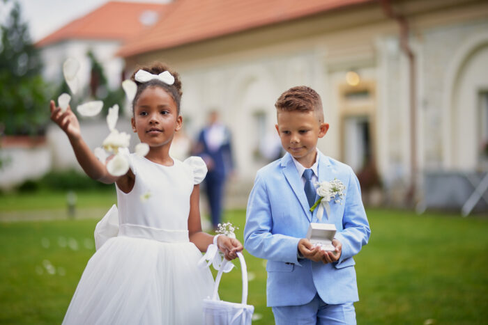 Na Kmíně - Weddings in Prague - Julie May