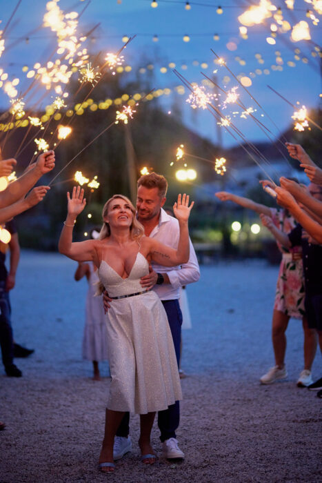 Na Kmíně - Weddings in Prague - Julie May