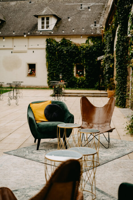 Chateau Niměřice - Weddings in Prague - Julie May
