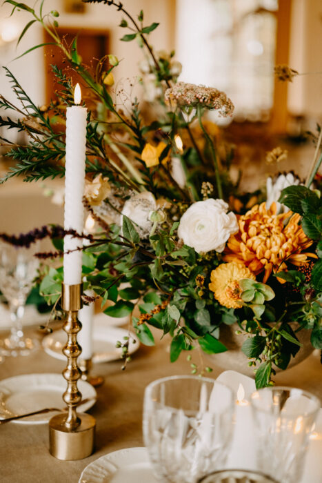 Chateau Niměřice - Weddings in Prague - Julie May