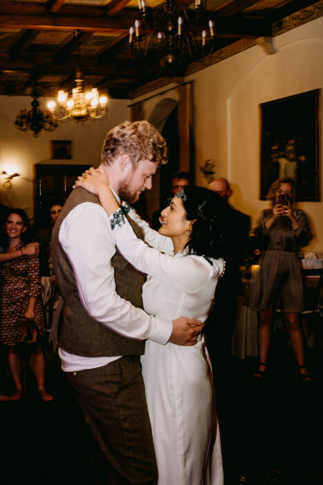 Chateau Niměřice - Weddings in Prague - Julie May
