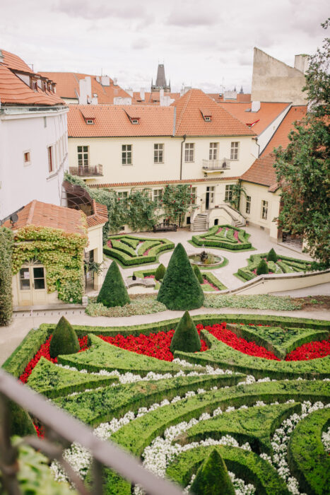 Roshun & Zahra - Weddings in Prague - Julie May