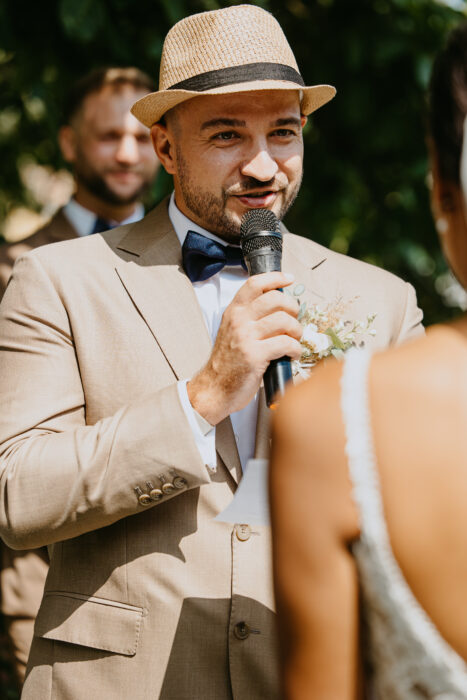 Na Kmíně - Weddings in Prague - Julie May