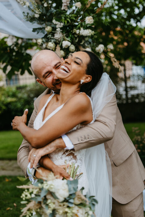 Na Kmíně - Weddings in Prague - Julie May