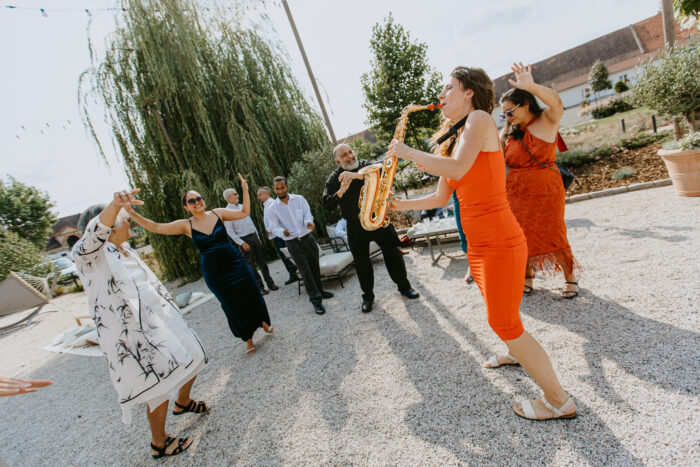 Na Kmíně - Weddings in Prague - Julie May