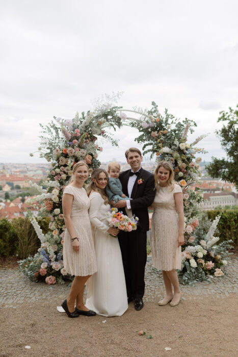 Villa Richter - Weddings in Prague - Julie May