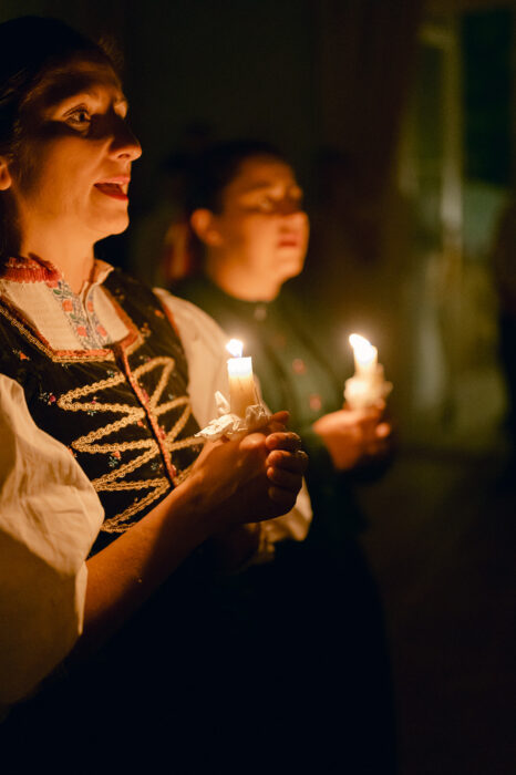 St. Thomas church & Letensky Chateau - Weddings in Prague - Julie May