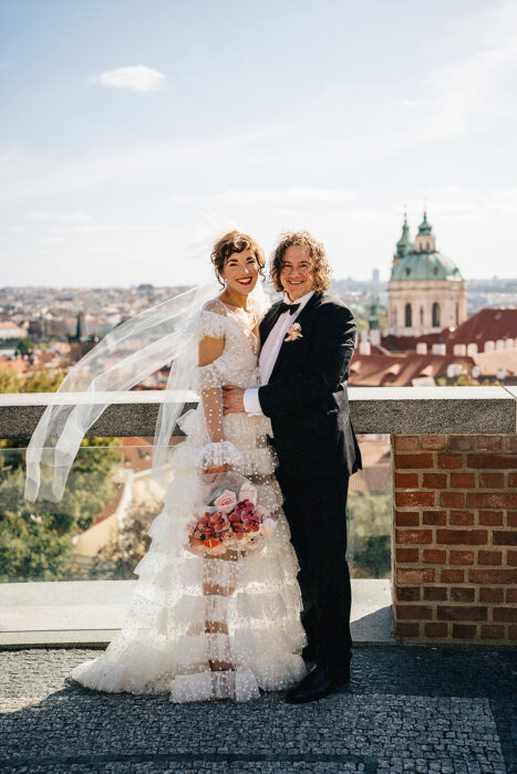 Old Town hall - Weddings in Prague - Julie May